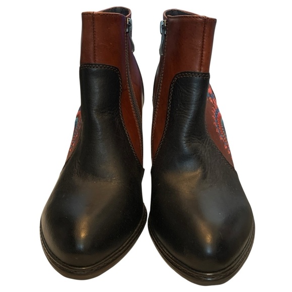 L'artiste Ankle Boots Bootie Womens 9/40 Red Burgundy Remarkable Embroidered Art - Picture 12 of 13